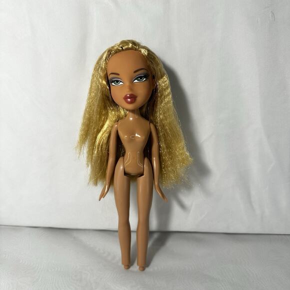 Bratz Doll Nighty Nite Fianna 1st Edition 2004 MGA Entertainment - Picture 1 of 4
